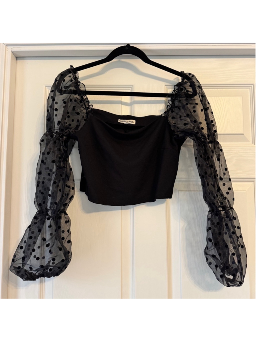 Women's Charmed Hearts Black Polka Dot Long Sleeve Crop Top Size M